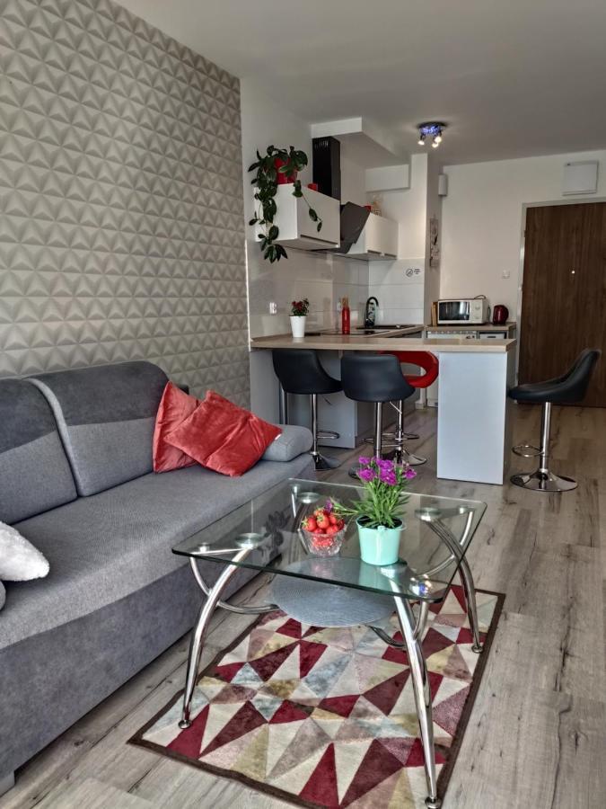 Kolobrzeg Apartament Osiedle Bursztynowe Ul Baltycka 11 B Exterior foto